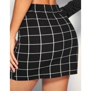 Loft grid pattern faux wrap shirt black and white size 4.